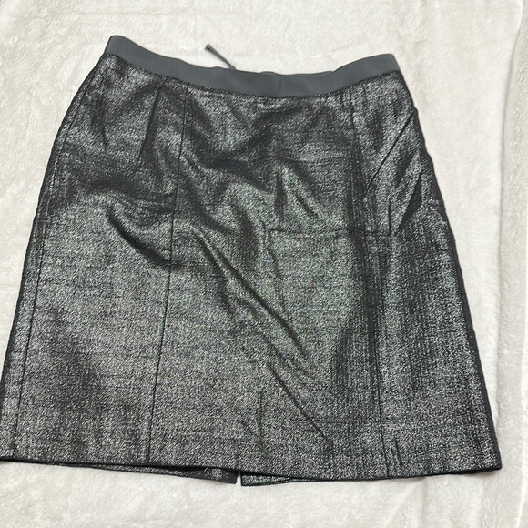 LOFT Metallic Silver Skirt size 12 - Picture 1 of 11